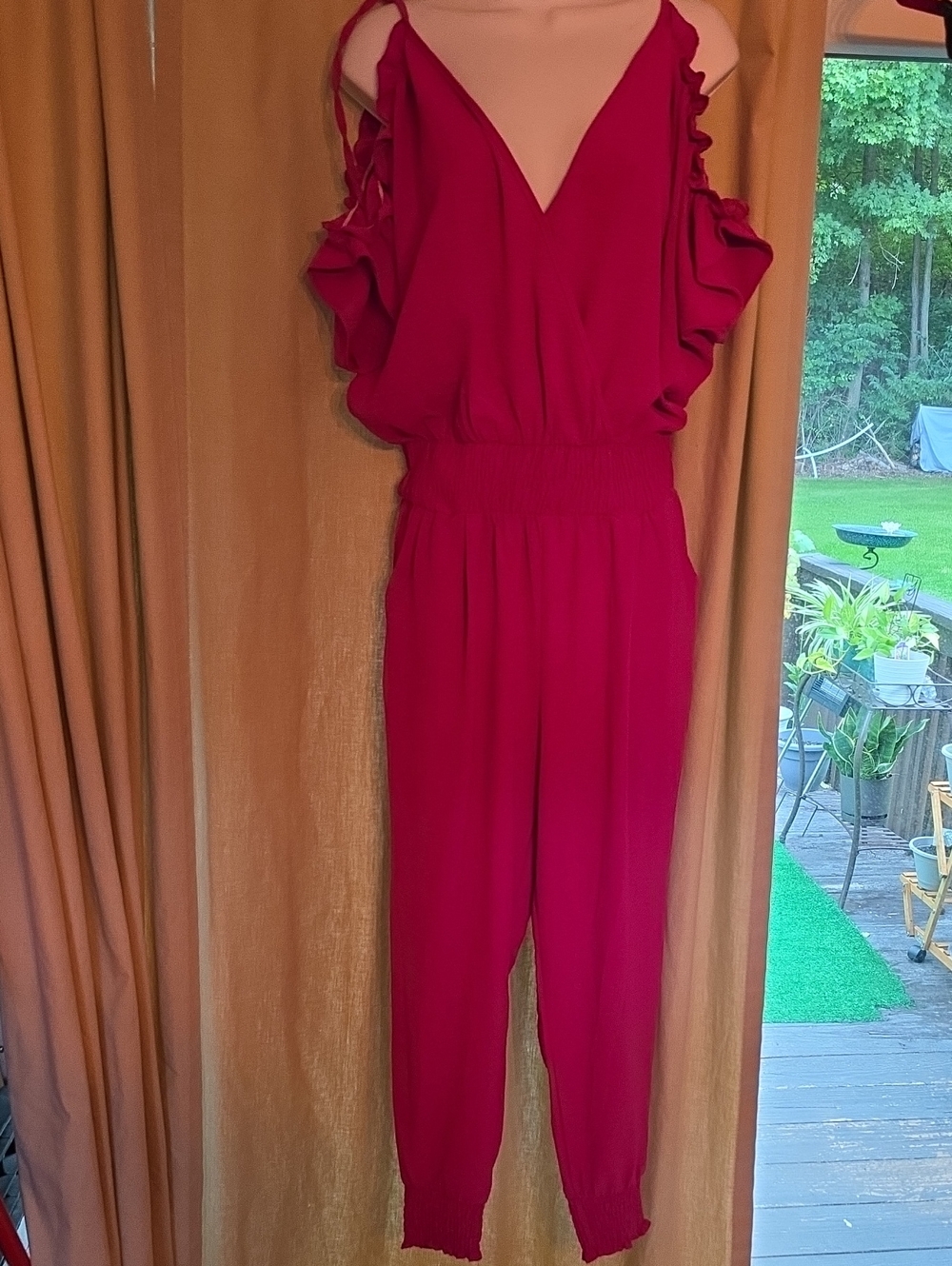 Cold-Shoulder Ruffle V-Neck Jumpsuit in Fuchsia